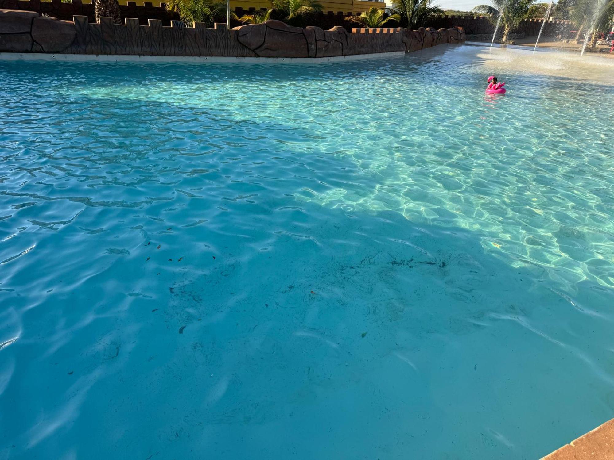 Acquaville Flat E Parque Aquatico Caldas Novas Ngoại thất bức ảnh